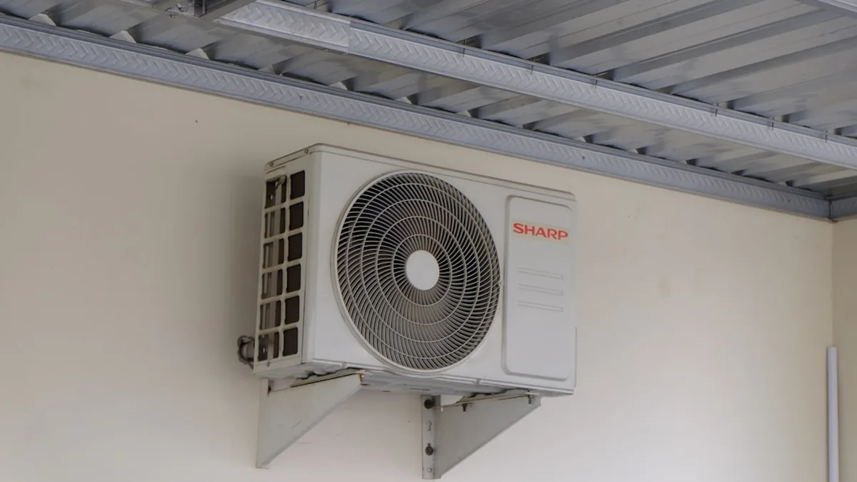 Bruit d'une pompe à chaleur : ce qui gêne vraiment, et comment l'éviter